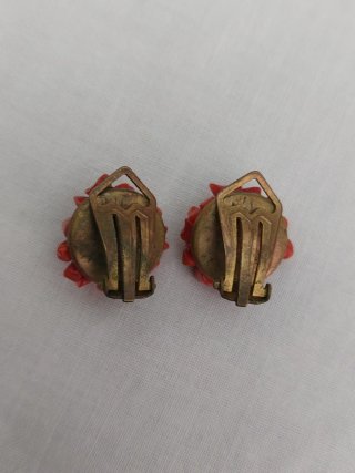Orecchini vintage corallo rosso e oro