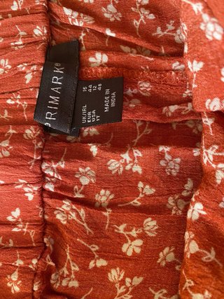 Falda corta estampada floral
