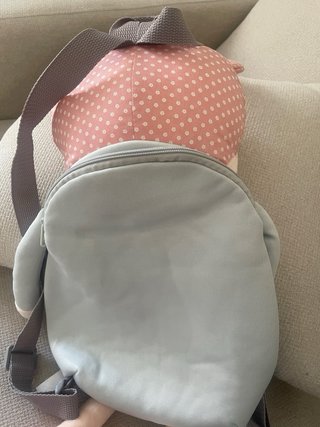 Mochila infantil con diseño muñeca Angela