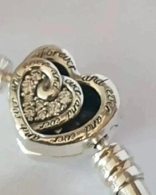 Pulsera Pandora Moments Corazón Plata