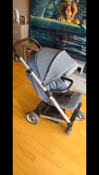 Silla de paseo Mutsy Nexo gris
