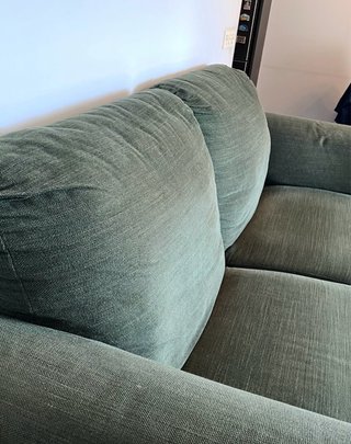 Sofá 2 plazas ancho + 2 sillones + mesa de centro