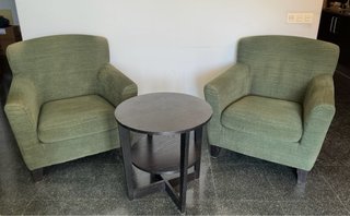 Sofá 2 plazas ancho + 2 sillones + mesa de centro