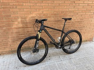 Bici Carbono Merida XT (Fox / Impecable)