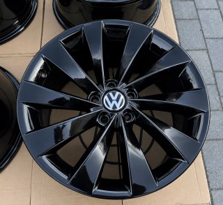 4 LLANTAS 18 VOLKSWAGEN INTERLAGOS ORIGINALES 800€