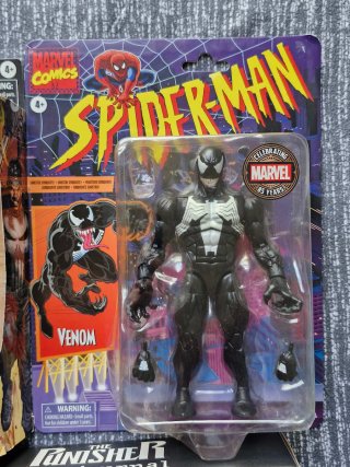 Lote Marvel Legends + 1 DC Multiverse
