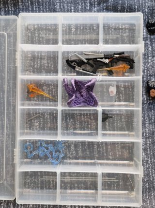 Lote Marvel Legends + 1 DC Multiverse