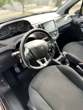 Peugeot 208 2018