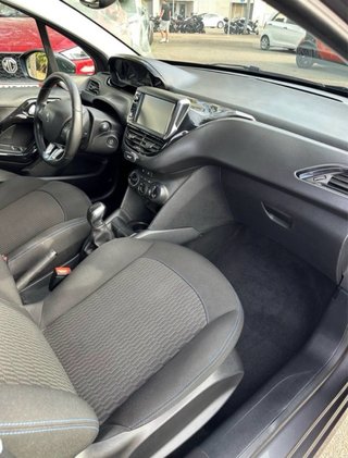 Peugeot 208 2018