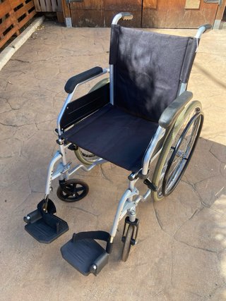 Silla de ruedas talla 44-45 plegable metalica