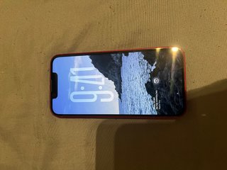 iPhone 13 mini rojo