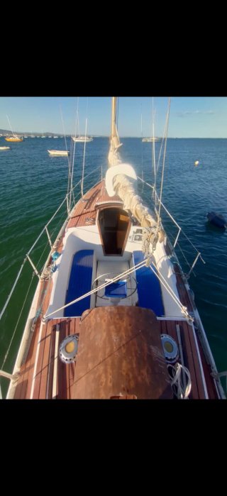 Velero doble quilla Maisla