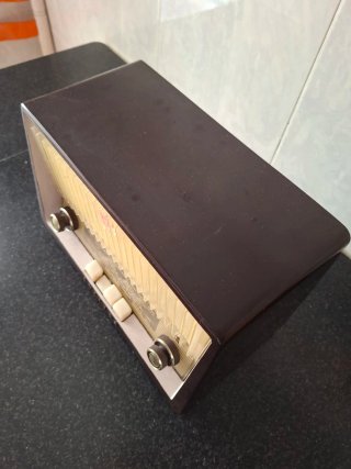 Radio Philips Antigua