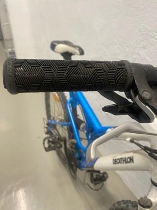 Bicicleta de Montaña Decathlon Azul/Blanca