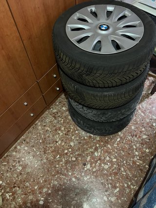 Pack 4 Ruedas, 4 llantas, 4 BMW Tapacubos.
