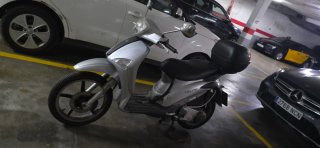 Piaggio Liberty 125 gris/plata