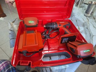 Taladro Hilti SFC 22-A con cargador y 2baterías