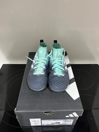 Zapatillas fútbol niño Adidas Talla 31