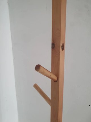 Perchero de pie madera estilo árbol