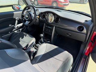MINI Cabrio R52 Cooper 1.6 115 2P