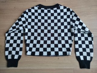 Camisola xadrez preto e branco