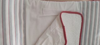 Cambiador de bebé con estampado de jirafa. 80*52cm