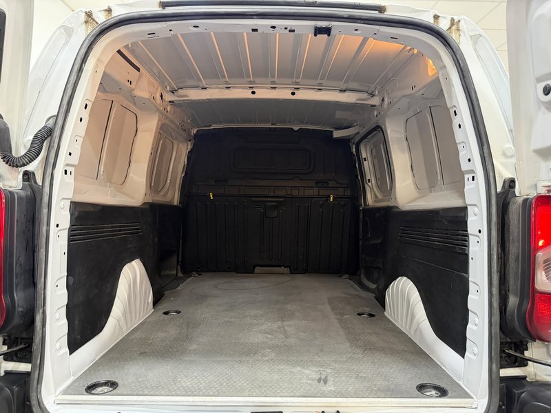 Opel Combo 2023, foto 10