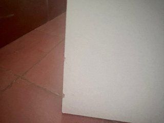 2 comodini bianchi con cassetti Ikea