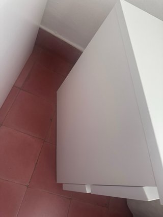2 comodini bianchi con cassetti Ikea