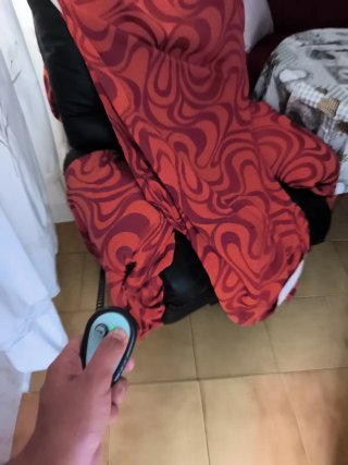 Sillón Eléctrico Negro y Rojo