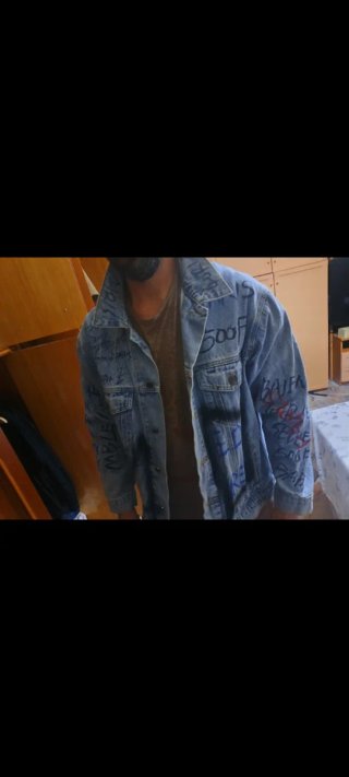 Giacca jeans oversize graffiti