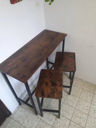 Mesa Alta Bar + 2 Taburetes Estilo Industrial