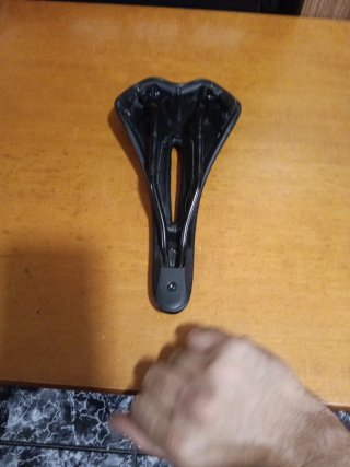 Asiento de bicicleta negro