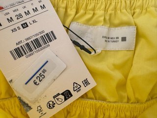 Top Zara amarillo volantes