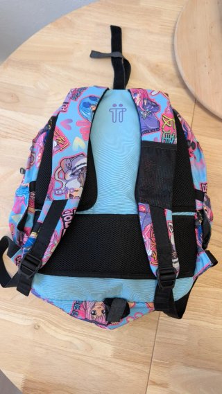 Mochila Totto Anime K-Pop Juvenil
