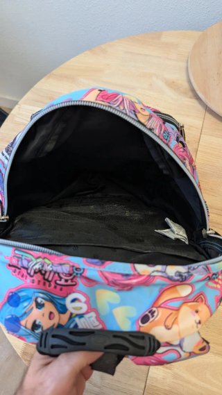 Mochila Totto Anime K-Pop Juvenil