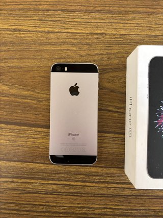 iPhone SE 16GB Nero/Argento