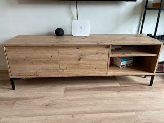 Mueble TV madera y metal