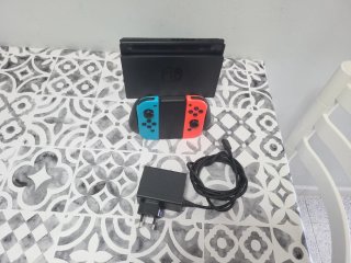 Nintendo Switch + Accesorios