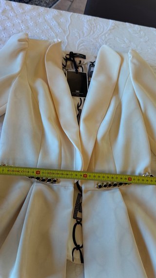 Tailleur Elisabetta Franchi burro con cartellino.