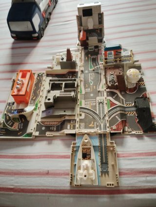 Coche de juguete Micro machines con 6 coches