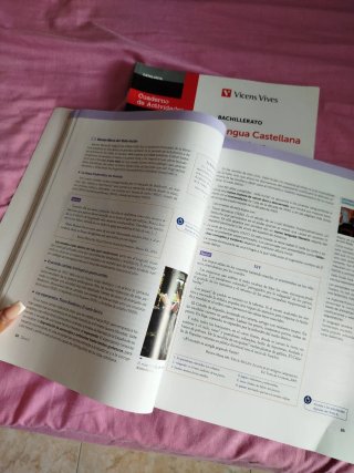 Libro y cuaderno de castellano 2n Bachi