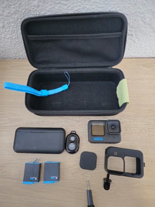 GoPro Hero 10 Black + Accessori