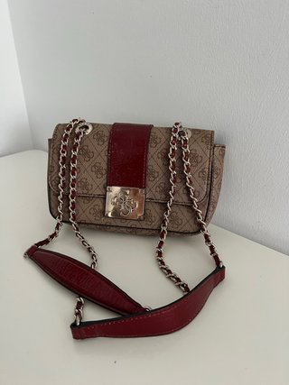 Bolso Guess Marrón y Rojo