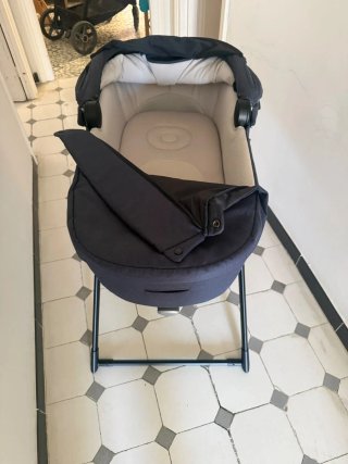 Carrito Inglesina Aptica: capazo, silla y patas