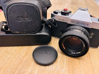 Rolleiflex SL35 con funda de cuero
