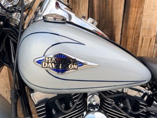 Harley Davidson Heritage Softail Classic