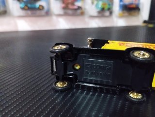 Furgoneta Corgy Renault Altaya