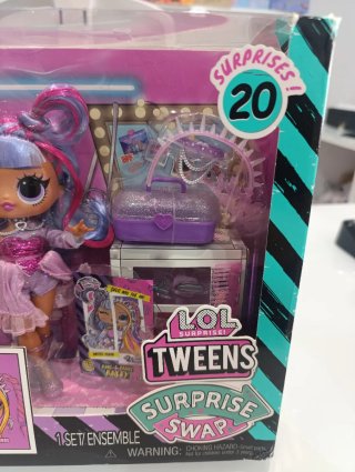 Muñeca LOL Surprise Tweens Surprise Swap