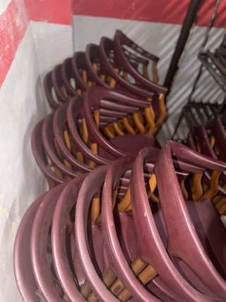 Sillas de salón para restaurantes (8€)